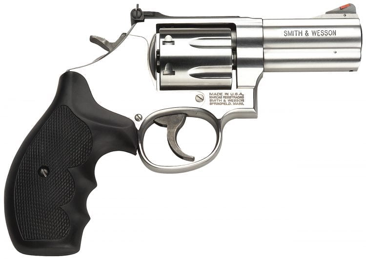 S&W Model 66 Combat Revolver - 357 Snub Nose 3 Smith and Wesson Model 66 357 Magnum with a snub nose barrel. A great concealed carry revolver if you're looking for big firepower.