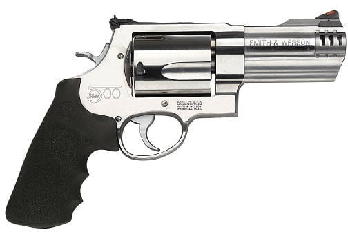 S&W 500 Magnum snubnose pistol