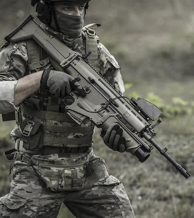 Special Forces Rifles and Pistols You Can Buy 17 FN SCAR - The world's best machine gun