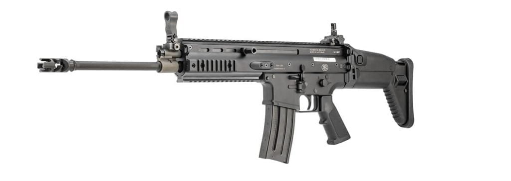 FN SCAR, the ultimate battle rifle?