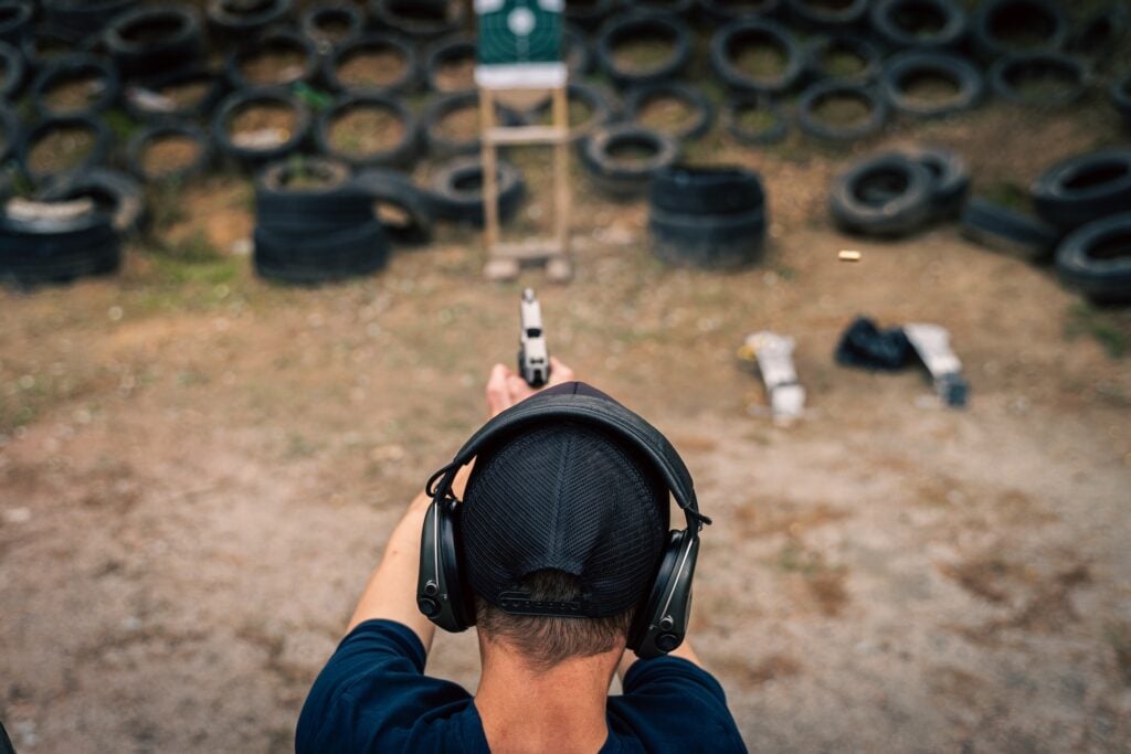 How we review guns and gears at the USA Gun Shop