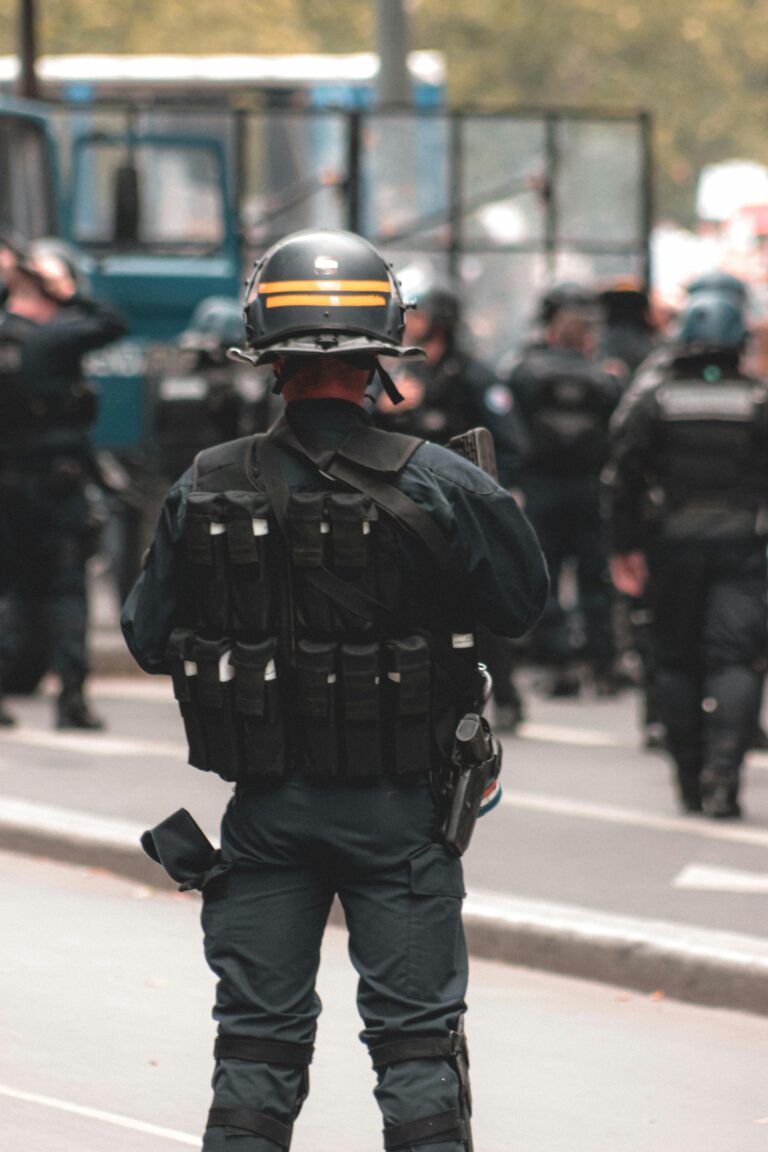The Evolution of Police Handguns: From Revolvers to Red Dots (2026) 2 The Evolution of Police Handguns: From Revolvers to Red Dots (2026) 2