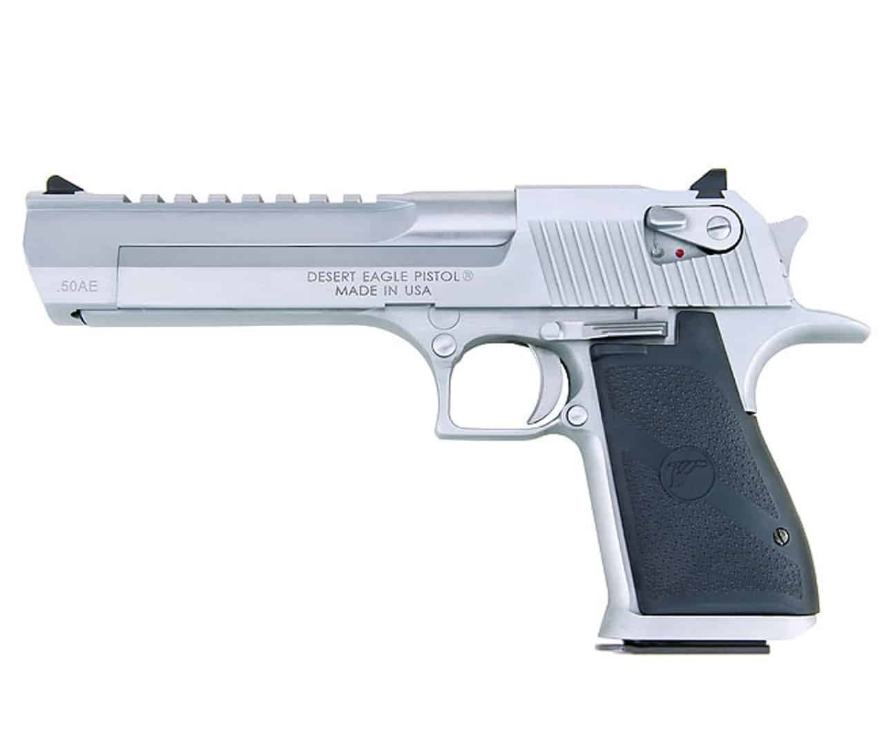 The Guns of The Matrix (1999): Every Weapon Identified 40 IMI Desert Eagle Mark XIX .50 AE Magnum Research Agent Smith Matrix