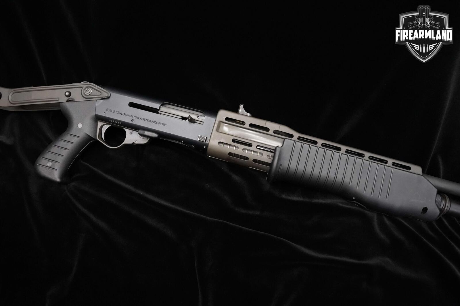 The Guns of The Matrix (1999): Every Weapon Identified 39 Franchi SPAS-12 combat shotgun folding stock Matrix