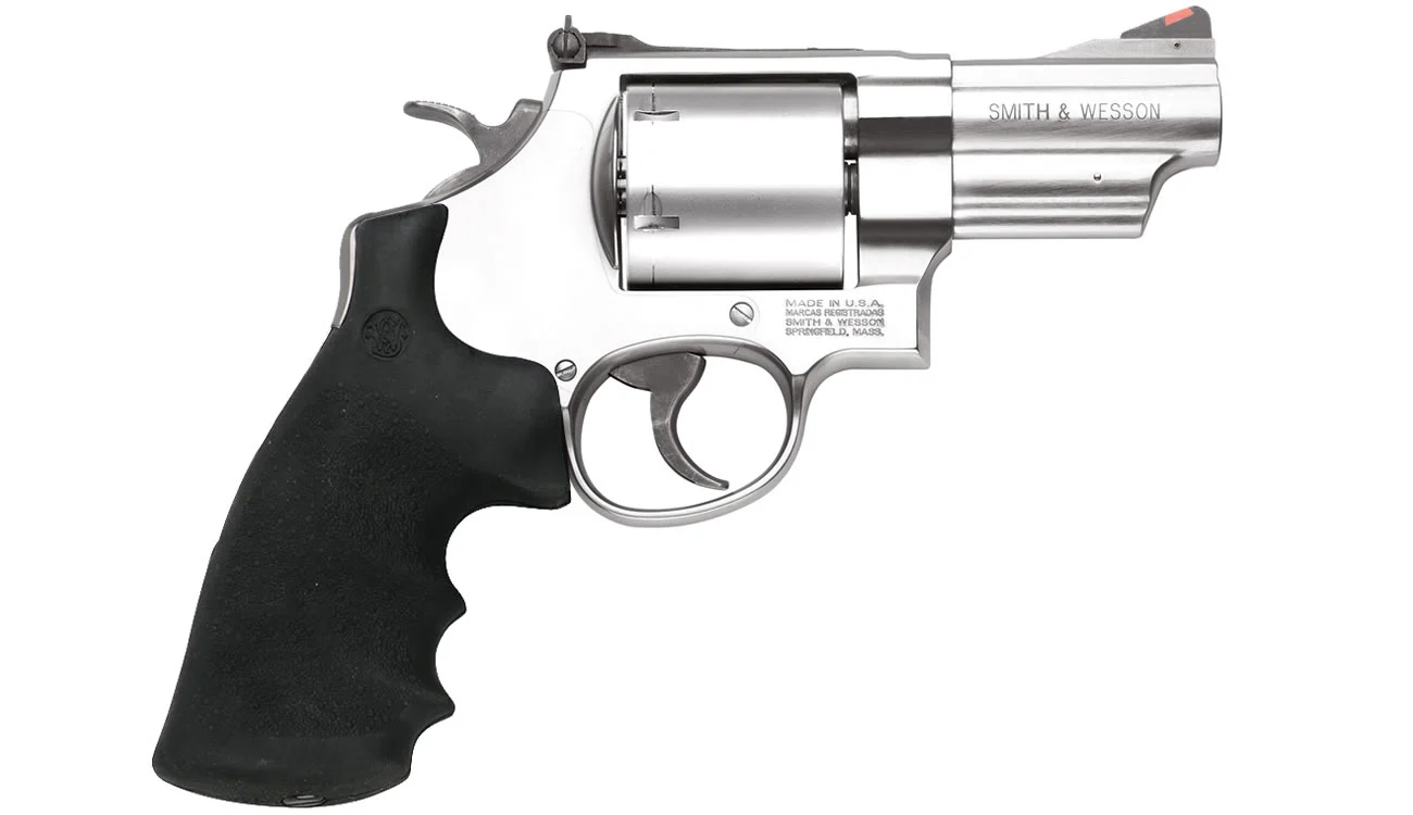 The Guns of Léon: The Professional (1994): Every Weapon Identified 27 Smith and Wesson Model 629 .44 Magnum revolver