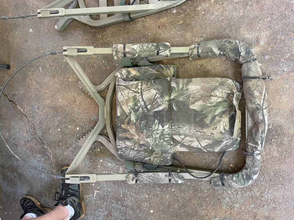Hunting Safety Guide (2026): Treestand, Firearm, and Field Protocols 1 A camouflage tree stand mounted to a tree — the single most dangerous piece of equipment in hunting