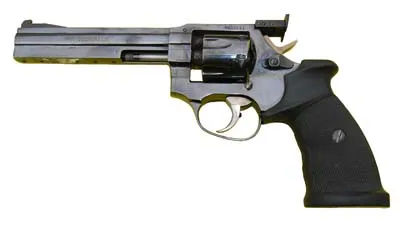 Best Gun Deals This Week (May 2026): 5 Cuts to Watch 4 Manurhin MR73 .32 Match