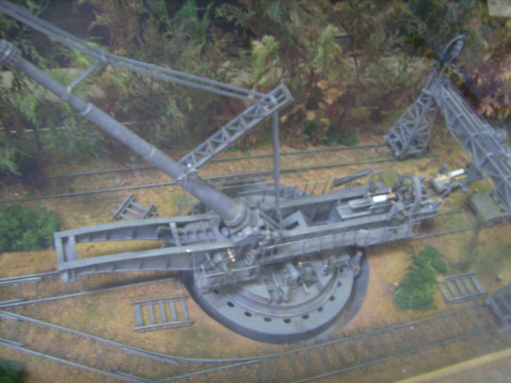 The Biggest Guns Ever Built 5 The Paris Gun shelled Paris from 80 miles away, its shells reaching the stratosphere.