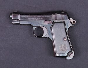 Italian Beretta M1934 .380 pistol, right side, dated 1937