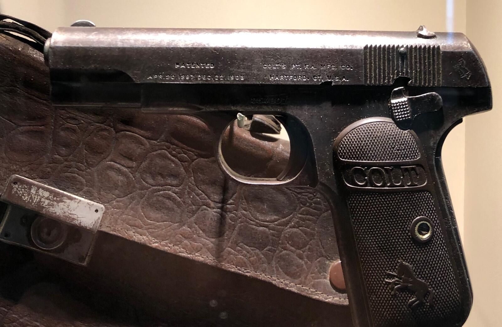 Colt Pocket Hammerless automatic pistol, the type of pocket gun Dillinger carried at the Biograph