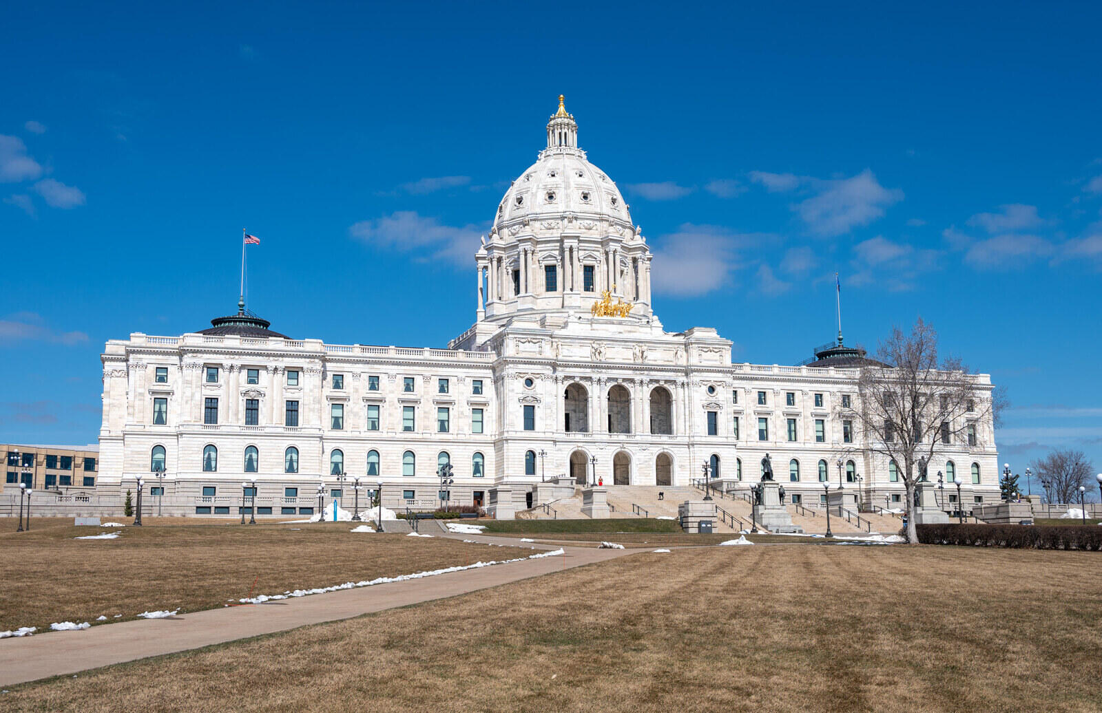 The Minnesota State Capitol in St. Paul, where the 30-day handgun purchase wait now faces a DOJ lawsuit