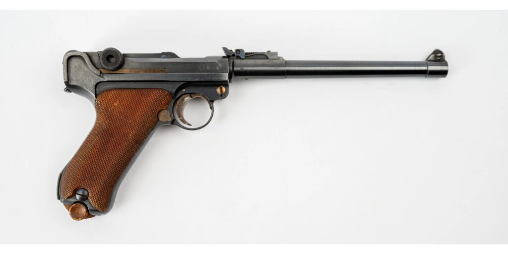 DWM Lange Pistole 08 Artillery Luger from 1917 with its long barrel