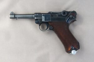 Mauser-made Luger P08 from 1938, left side
