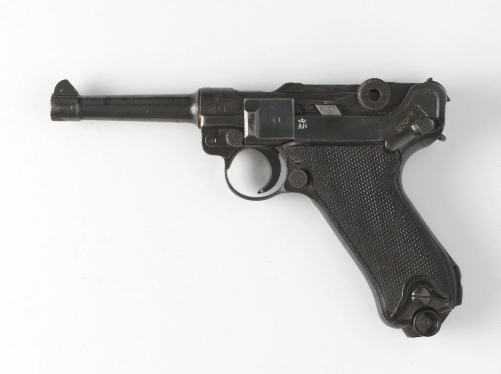 Luger P08 9mm WW2 German service pistol, left side