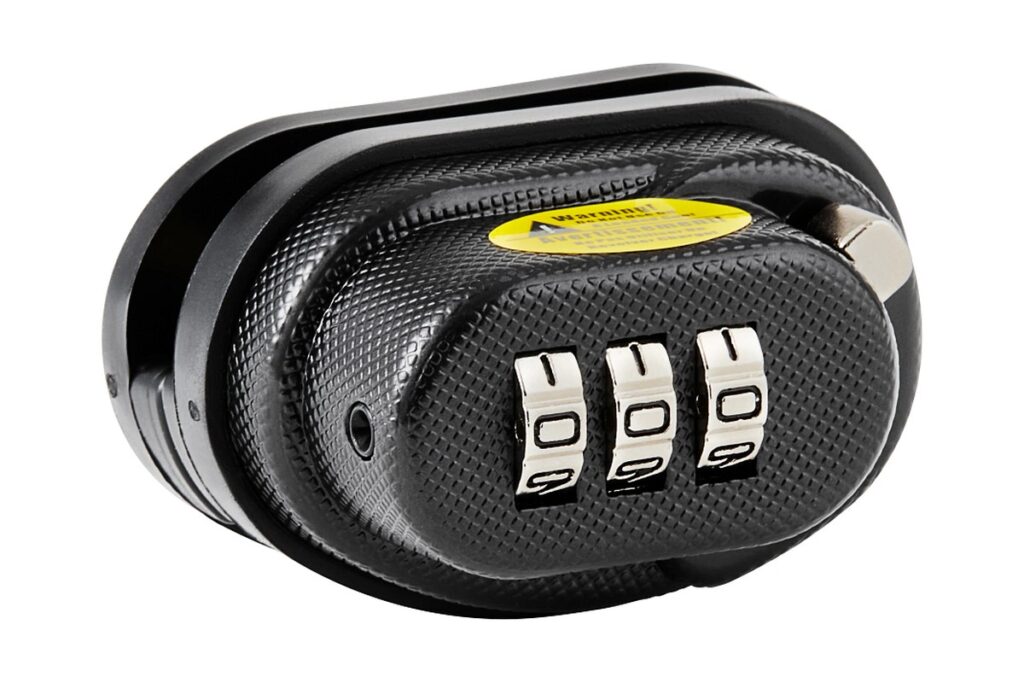 Master Lock 94DSPT three-dial combination trigger lock in black