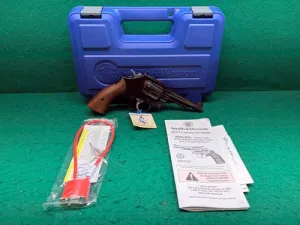 SMITH & WESSON MODEL 10 CLASSIC