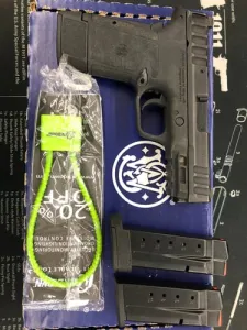 SMITH & WESSON EQUALIZER
